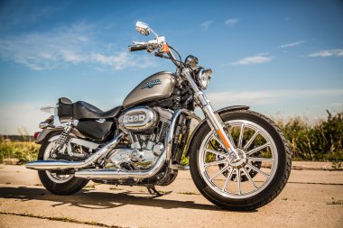 Harley-Davidson - Sportster 883 Low clipart