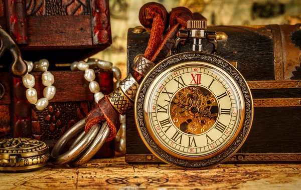 Vintage orologio da tasca — Foto Stock