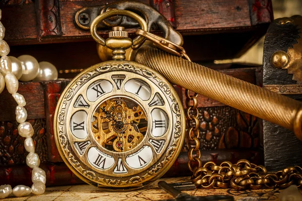 Vintage pocket watch — Stockfoto