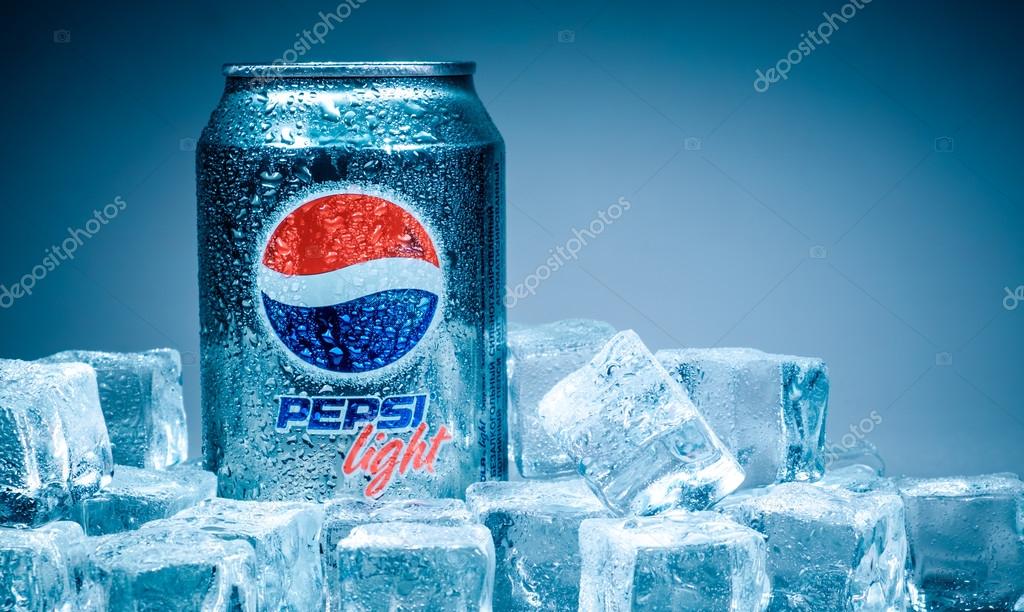 ペプシコーラの缶. — ストック編集用写真©cookelma#57072937