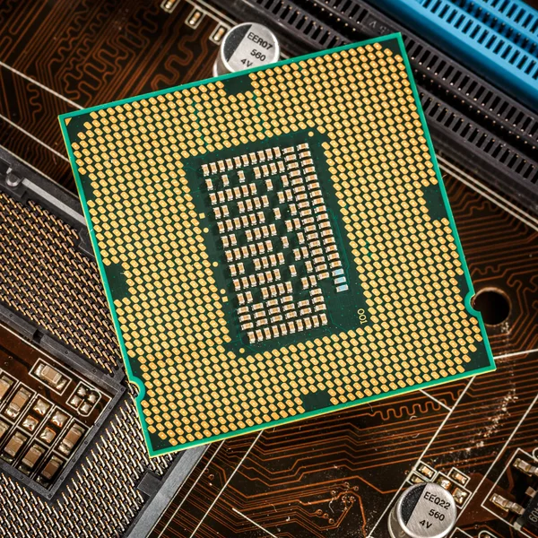 Modern processor and motherboard — Stock Photo, Image