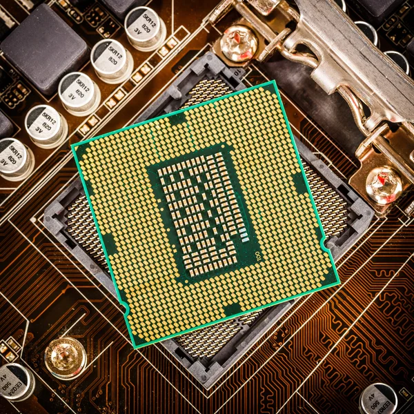 Modern processor and motherboard — Stock Photo, Image