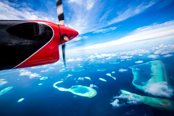 Maldives Indian Ocean - Hotel on the island — Stock Photo, Image