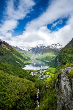 Geiranger fiyort, Norveç.