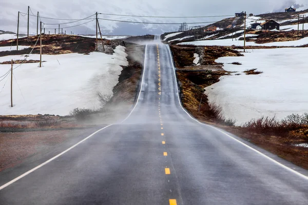 Camino de montaña en Noruega. — Foto de Stock