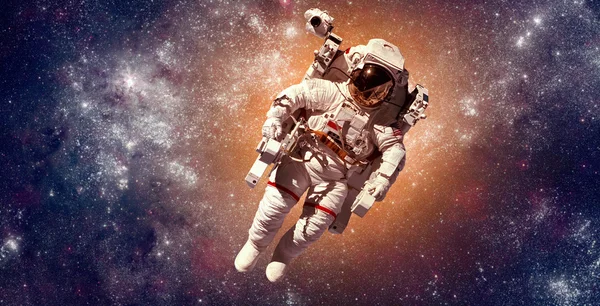 Astronaut in outer space — Stock Photo, Image