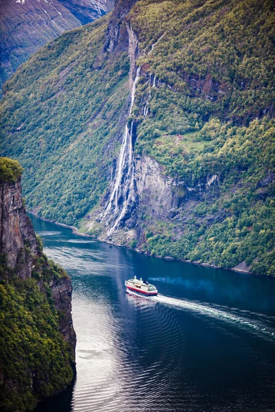 Geiranger Фіорду, Норвегія . — стокове фото