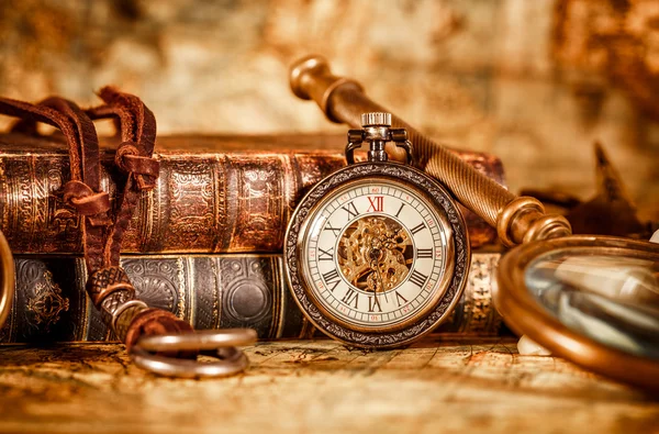 Vintage pocket watch — Stockfoto