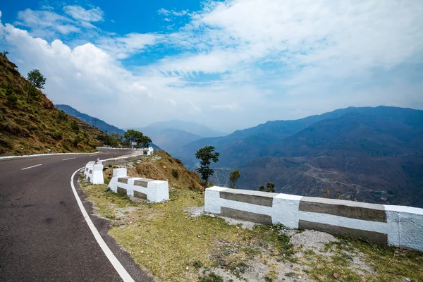 Шлях до Spiti долини, Хімачал-Прадеш, Індія — стокове фото