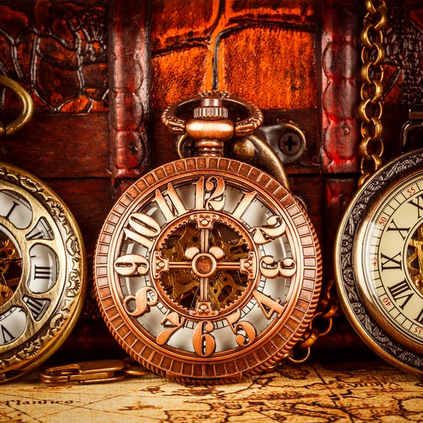 Relógios de bolso vintage — Fotografia de Stock