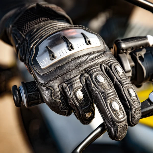 Мотоцикл гоночної рукавичка — стокове фото