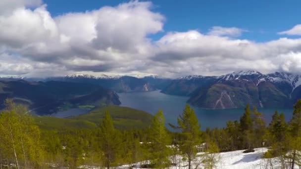 Hermosa naturaleza Noruega. El Sognefjorden . — Vídeo de stock