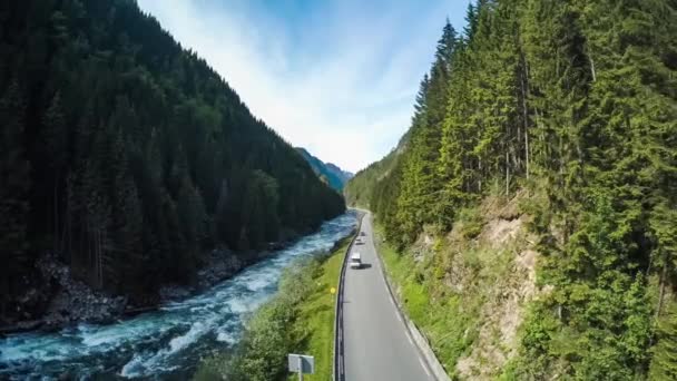 Estrada de filmagem aérea na Noruega. Bela natureza Noruega — Vídeo de Stock