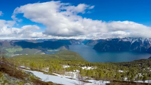 Bela natureza Noruega. O Sognefjorden . — Vídeo de Stock