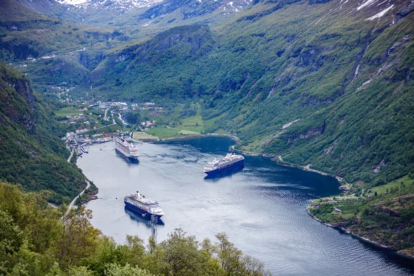 Geiranger fjord, Noorwegen. — Stockfoto