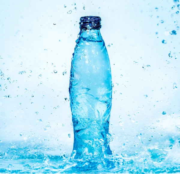 Bottle of water splash — Stock Photo, Image