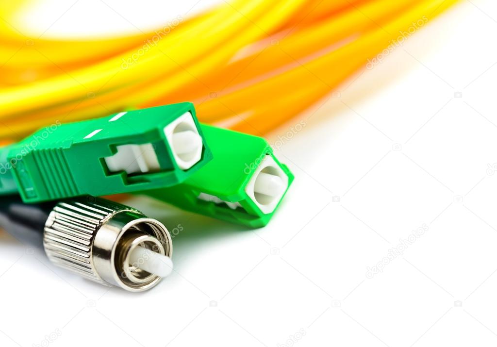 optic cable link plug connector
