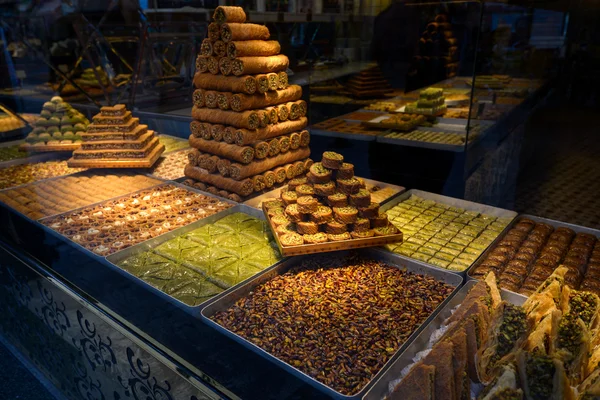 Turecký med, baklavu — Stock fotografie