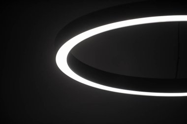 tavan lambası mimari ve iç tasarım ışıklandırması