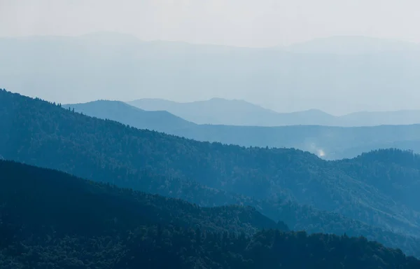 Silhuett Europeiska Blå Berg Vackert Landskap — Stockfoto