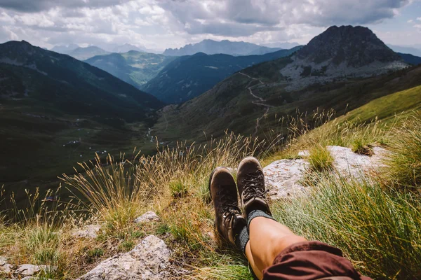 Foot mountain boots — Stock Photo, Image