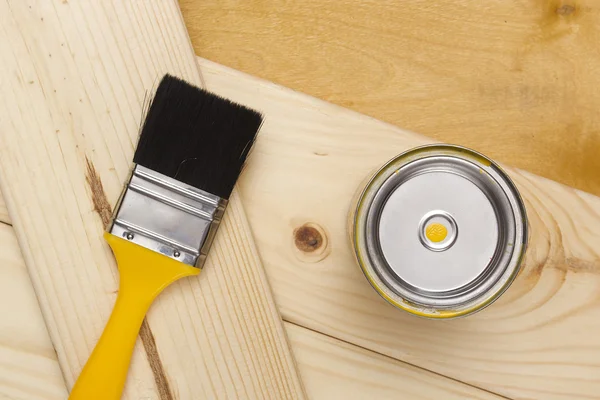 Brush for paint and paint — Stock Photo, Image
