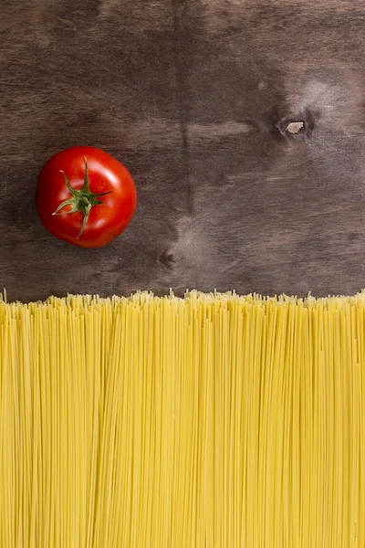 Spaghetti e pomodoro — Foto Stock