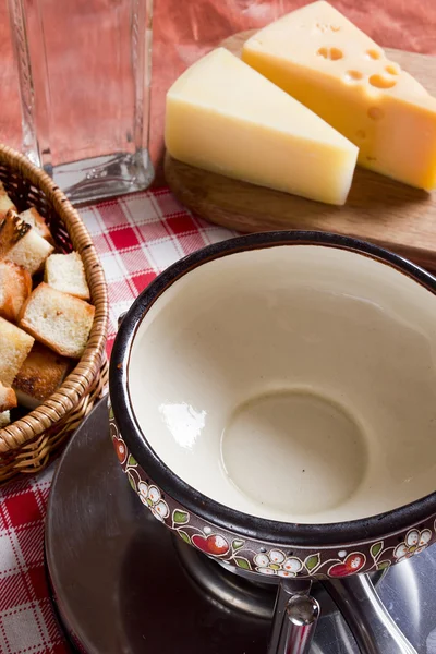 Cooking cheese fondue — Stock Photo, Image