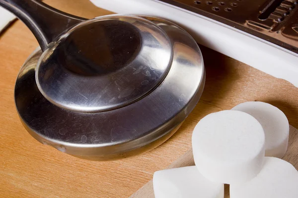 Burner and hexamine fuel tablet — Stock Photo, Image