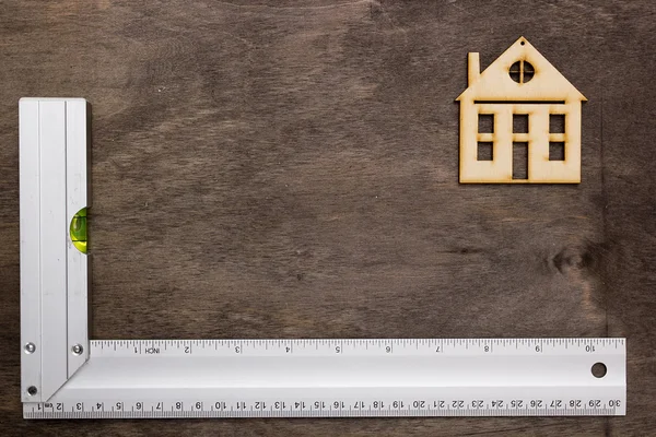 Modelo de casa e ferramentas de desenho — Fotografia de Stock