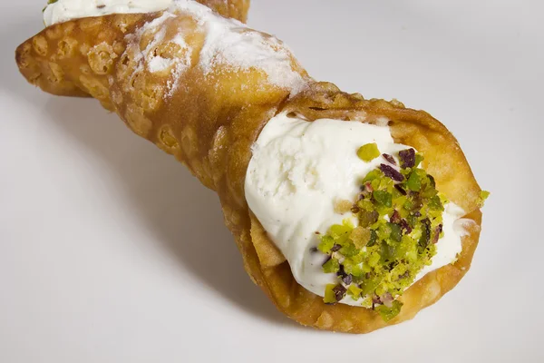 Klasik Sicilya cannoli — Stok fotoğraf