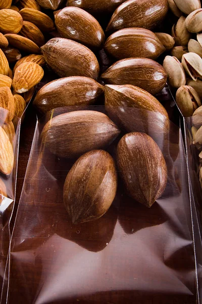 Nueces Pacana Con Cáscara Envases Transparentes —  Fotos de Stock