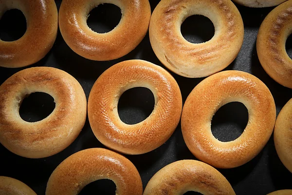 Galletas Recién Horneadas Forma Anillo Colocadas Primer Plano Sobre Mesa —  Fotos de Stock