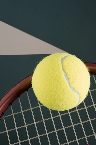 Racket en tafeltennis ballen — Stockfoto