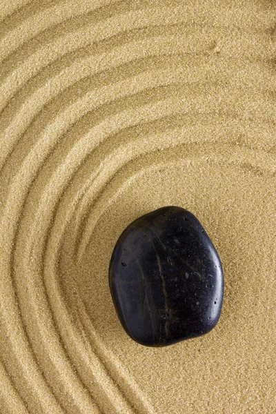 Kum Zen stone — Stok fotoğraf