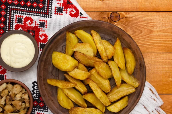 Potatis friterad i ister — Stockfoto