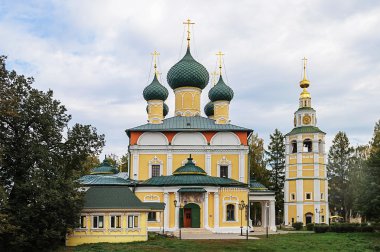 Uglich katedralde Spaso-Preobrazhensky