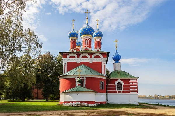Iglesia de Dimitry sobre la Sangre en Uglich — Foto de Stock
