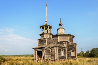 Eski yıkılan ahşap Ortodoks Kilisesi