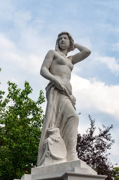 Statue Femme Nue Renaissance Sensuelle Dans Parc Central Vienne Autriche — Photo