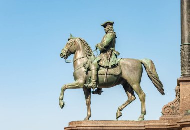 Equestrian statue of Leopold Joseph von Daun (1705-1766), Austrian military leader, Field Marshal General, President Hofkriegsrat, Commander-in-Chief of Austrian forces in Seven Years War