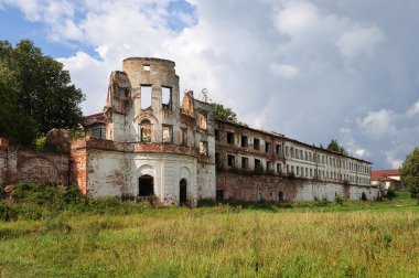 Totma eski Rus manastır kalıntıları