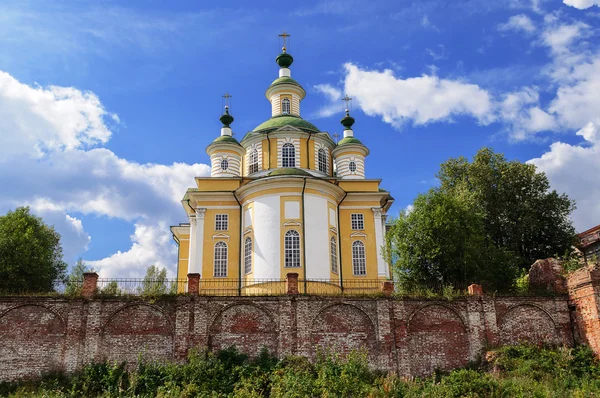 Restored Cathedral of the Ascension in northern russian town Tot — Stock Photo, Image