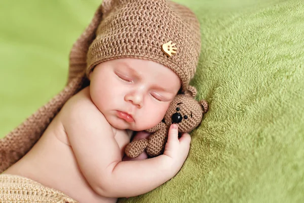 Peaceful sleep of a newborn baby — Stock Photo, Image