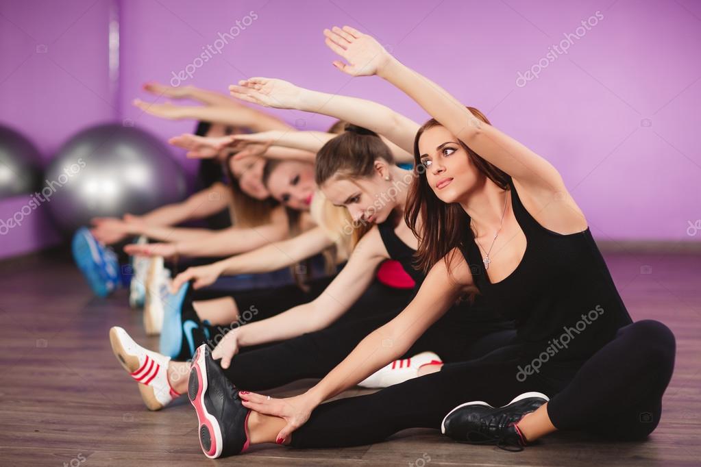 Young girls exercise class 1