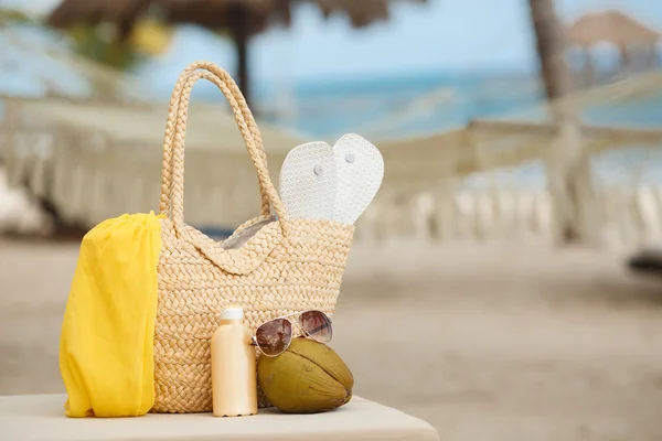 Sommerurlaub auf einer tropischen Insel — Stockfoto