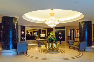 otel salonlarında