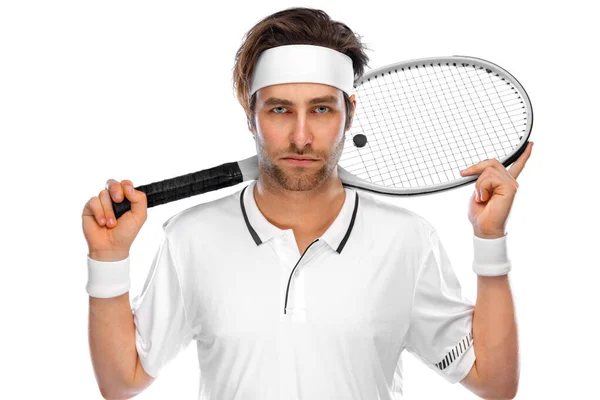 Beyaz kostümlü bir tenisçi. Işık arka planında izole edilmiş erkek sporcu. — Stok fotoğraf