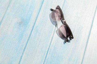 Masada şık güneş gözlükleri