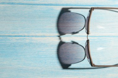 Masada şık güneş gözlükleri